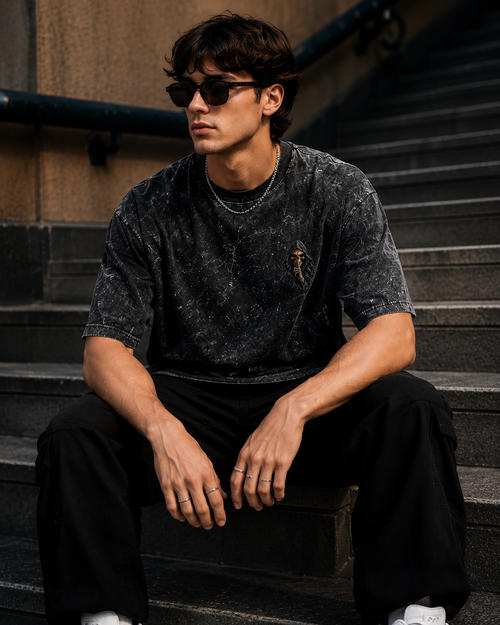Men's Oversized T-Shirt: Skull Warning